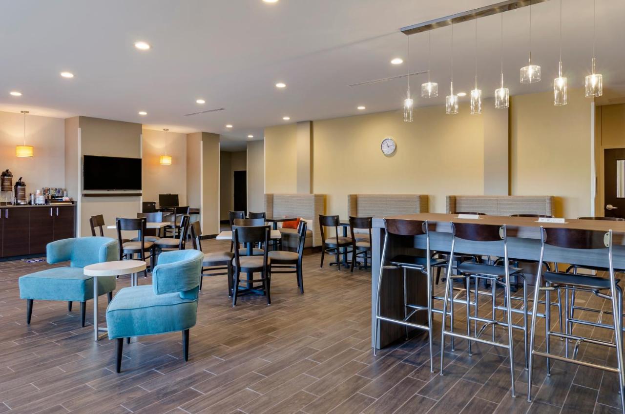 Mainstay Suites Great Falls Airport Bagian luar foto