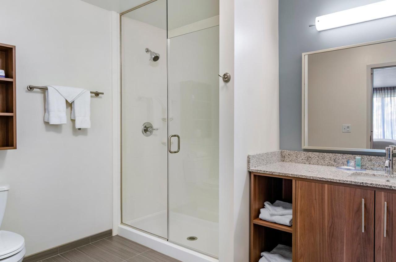 Mainstay Suites Great Falls Airport Bagian luar foto