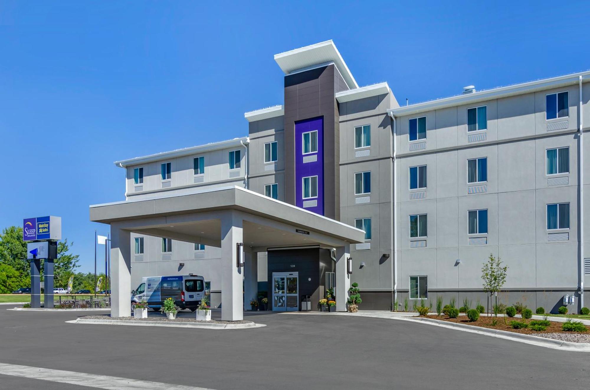 Mainstay Suites Great Falls Airport Bagian luar foto